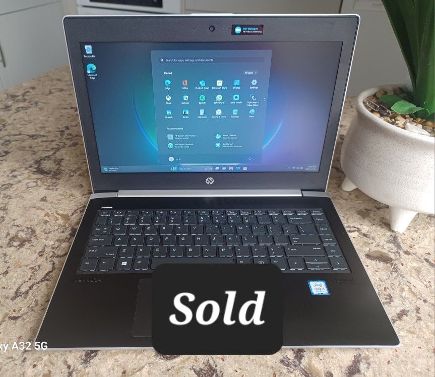 Fast Hp Core i5 Laptop w/ Turbo Boost Processor and More