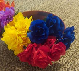 ARTIFICIAL NEW 6 FLOWERS FOR ALL $7