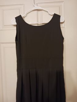 Black Sleeveless Pleated Dress sz medium