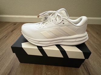 Adidas Galaxy 7 sneakers
