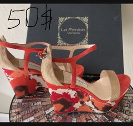 new  La Fenice wedges size 7 leather