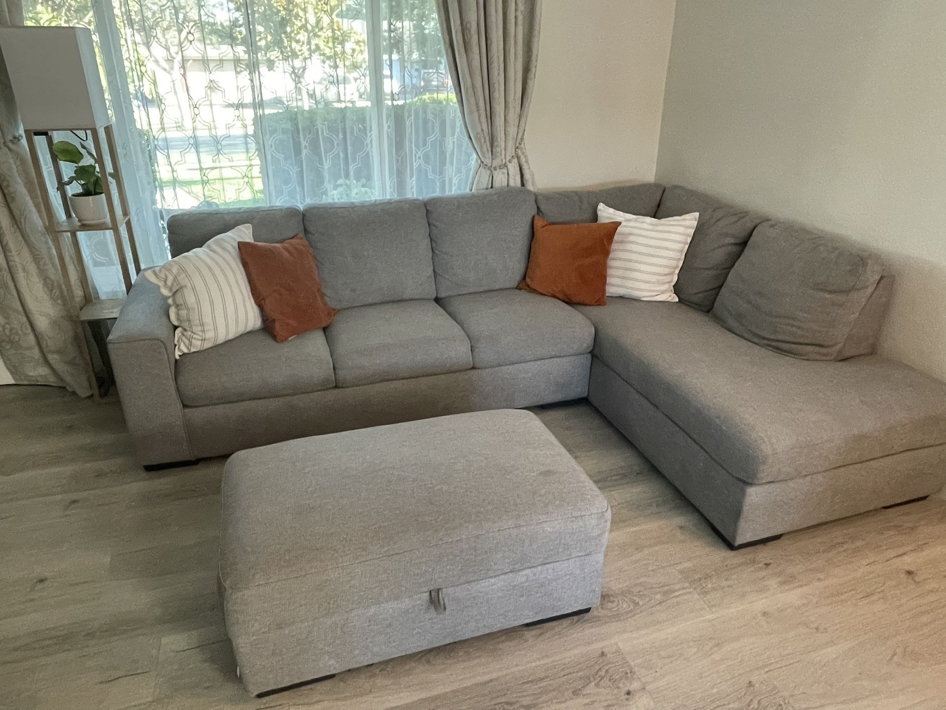 Couch Set