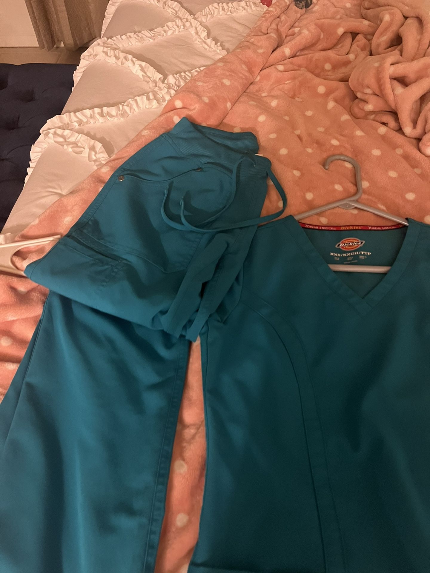 Dickies XXS scrubs 