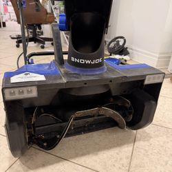 Snow Joe 22 Inch Electric Snow Blower