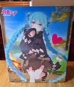 Hatsune Miku Fashion Outdoor Figure New