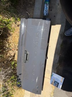2025 Tacoma tailgate