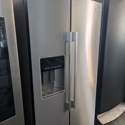 36 W Refrigerator Whirpool