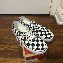 Vans Authentic Checkered Size 9