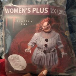 Pennywise Halloween Costume 