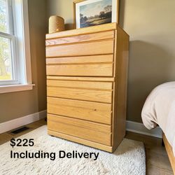 Mid Century Modern Oak Dresser — Free Delivery 🚚