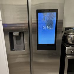 Samsung Refrigerator W/ Touch Screen Family Hub Pre-loved 