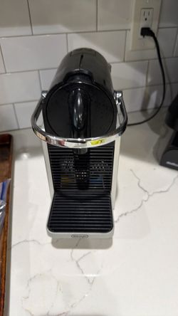 Nespresso pixie machine