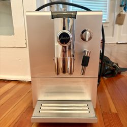 JURA ENA 9 One Touch Espresso Machine!