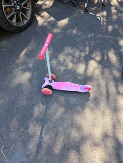 Kids scooter