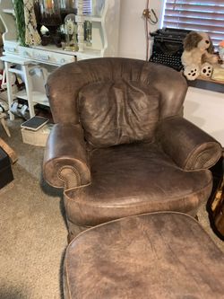 Pearson distressed leather Jodi chairs with matching ottomans