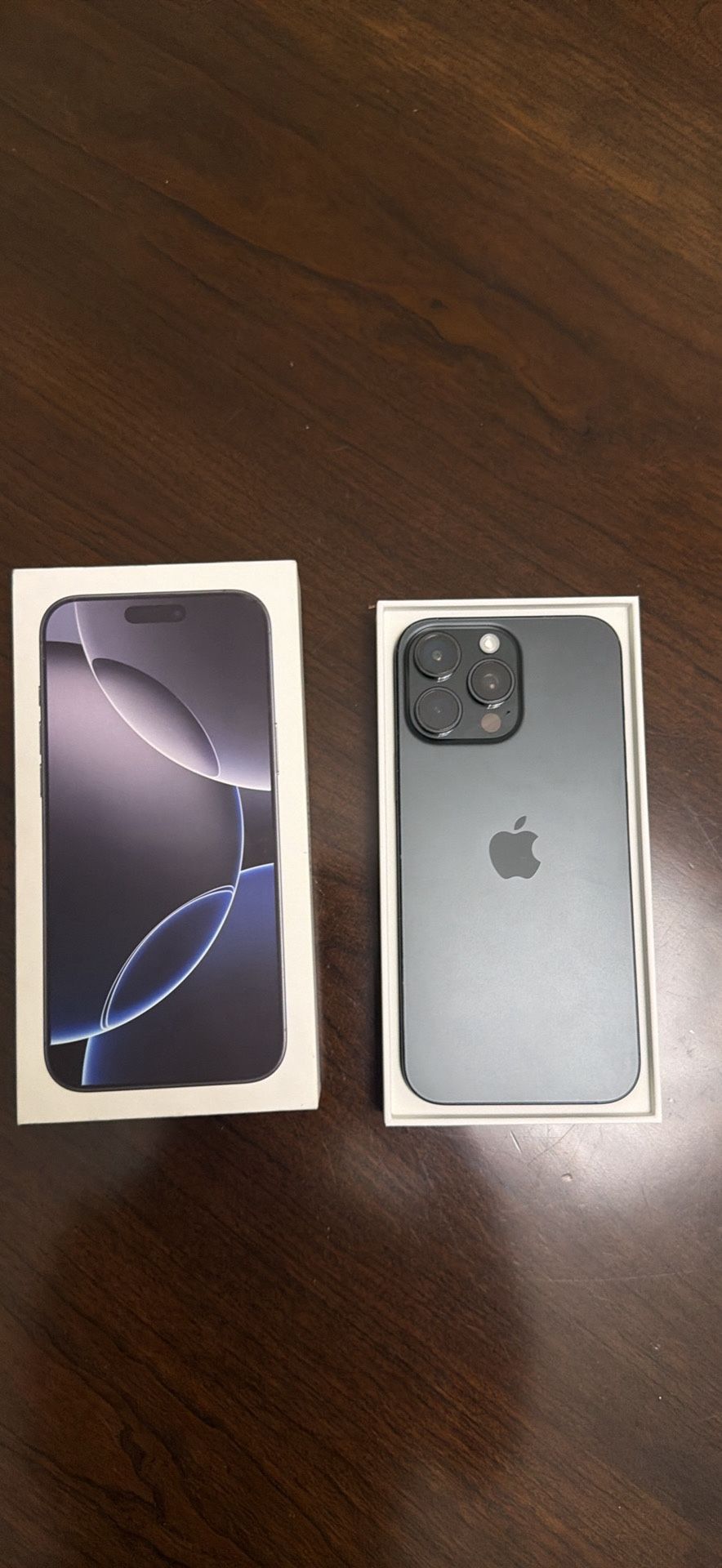 iPhone 16 Pro Max Unlocked