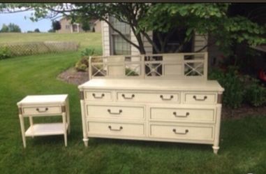 King bedroom set Johnson carper