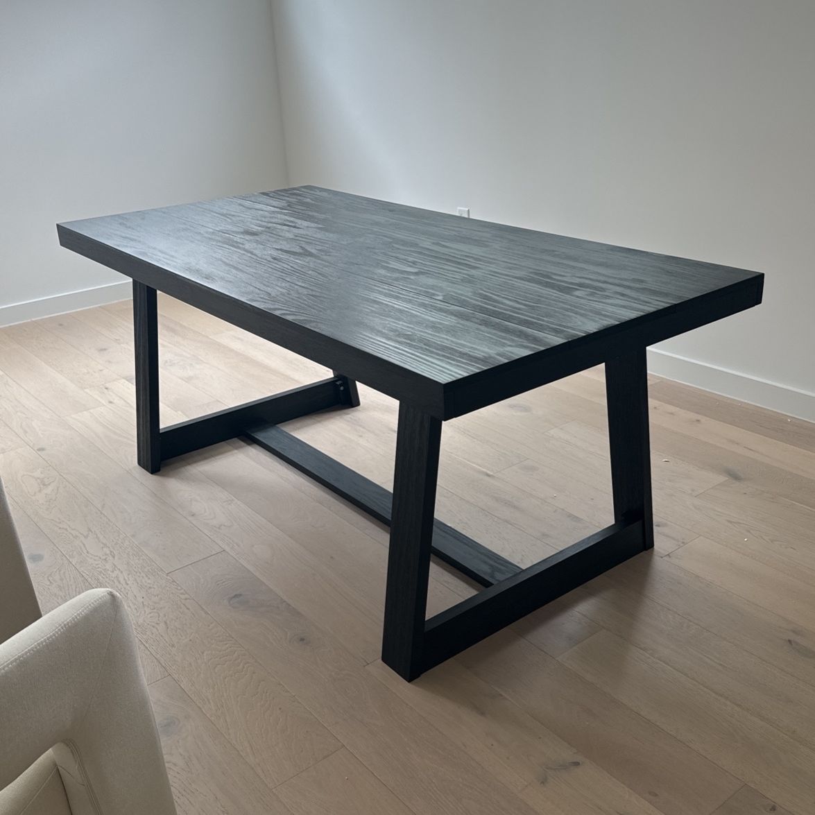 Dining Room Table 