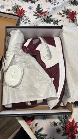 New Nike Jordan 1 size 9
