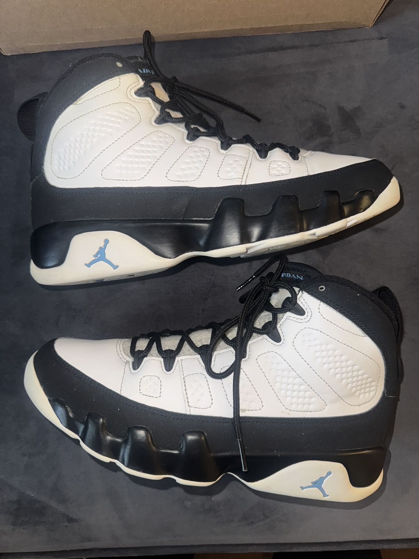Jordan 9 Retro ‘University Blue’ Size 8M