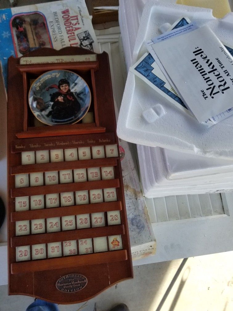 Norman Rockwell perpetual calendar  Bradford exchange