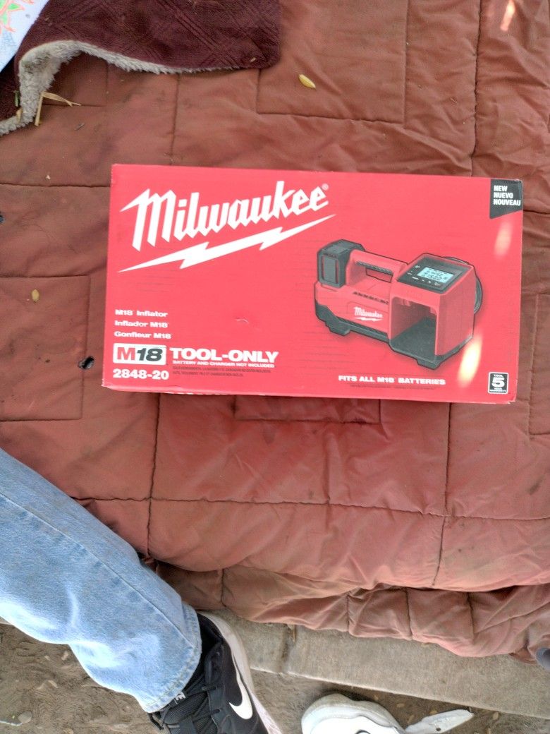 Milwaukee M18 In Flater