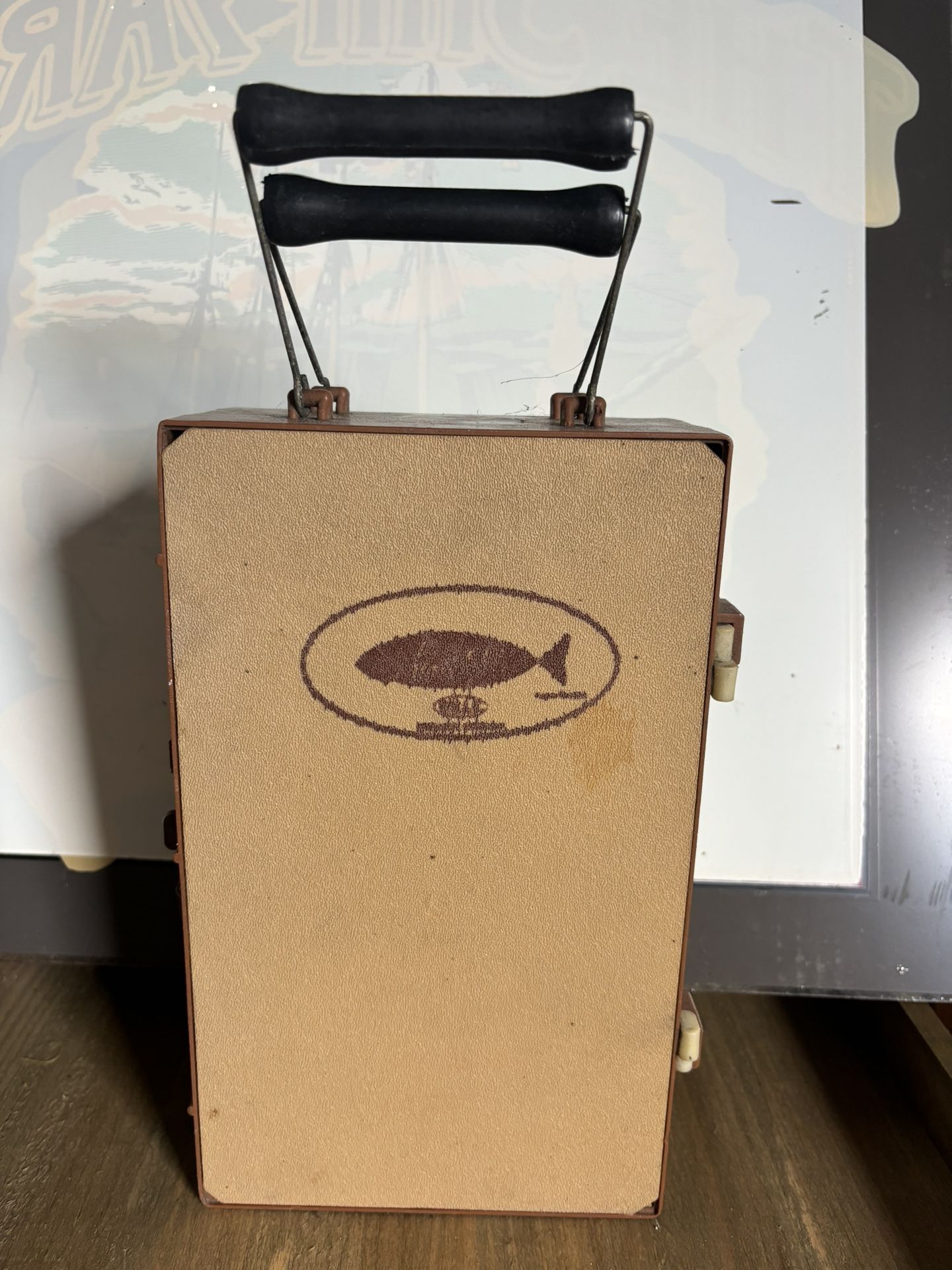 Vintage Willie Bait File Box
