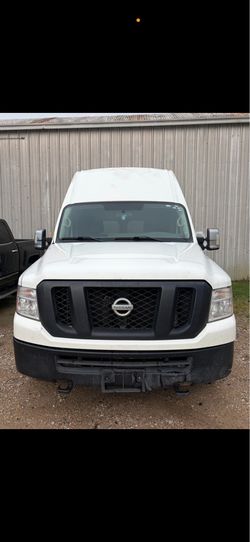 2020 Nissan 3500 NV
