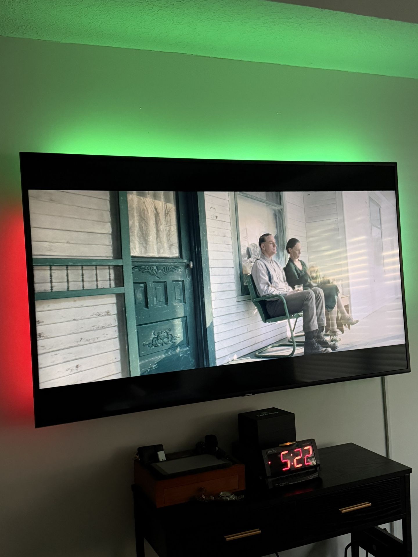 58 Inch Samsung TV Read Description