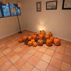 🎃 Jack-O’-Lantern Army Looking for a New Porch 🎃