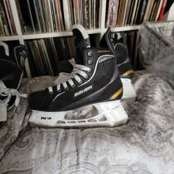 Bauer One20 Skates 9.5
