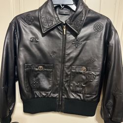 Women’s Leather Jacket Size Medium 