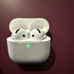 Apple Airpods Series 4 