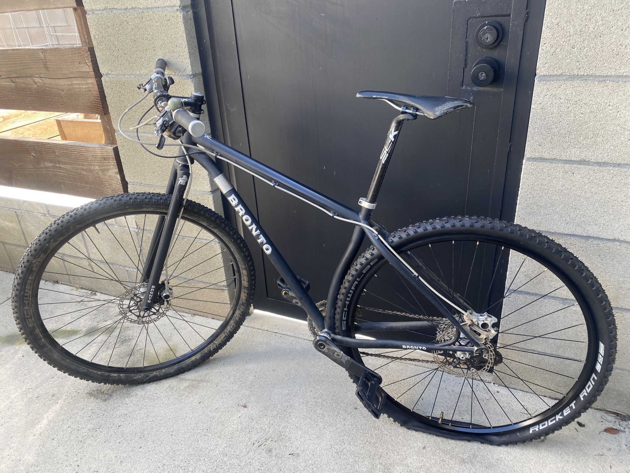 mountain bike custom built bronto hard tail 29er