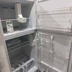 Crosley® Conservator® 30" 18.1 Cu. Ft. White Top Freezer Refrigerator