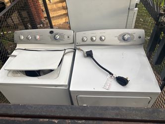 Dryer/washer set