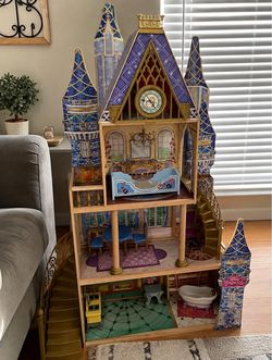 KidKraft Disney Cinderella Royal Dream Dollhouse