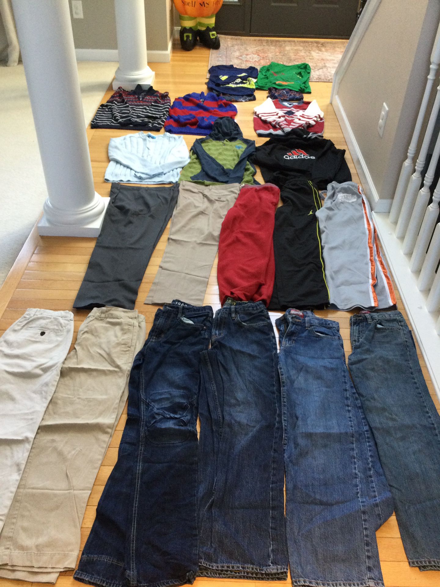 Lot of Boys size 14/16 Fall/ Winter Designer Clothes - 21 Pieces .