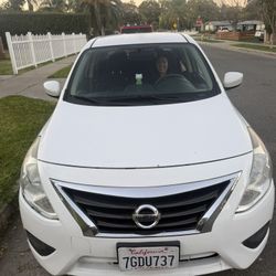 2015 Nissan Versa SV