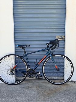 Trek Lexa 52cm Road Bike