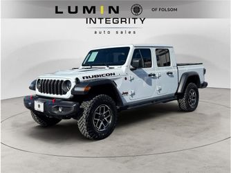 2025 Jeep Gladiator