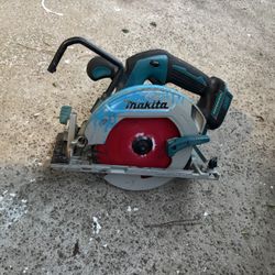 Makita 6 1/2” Brushless Circular Saw
