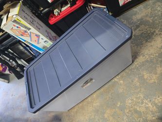 Large Plastic bin