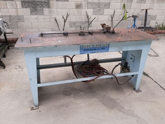 LUBOW  PNEUMATIC  AIR  TABLE  BENDER  MACHINE   1/2"  INCH  CAPACITY  DOBLE  STOP