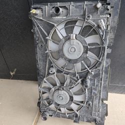 2012 Toyota Prius -2-Piece Kit Radiator Fan 