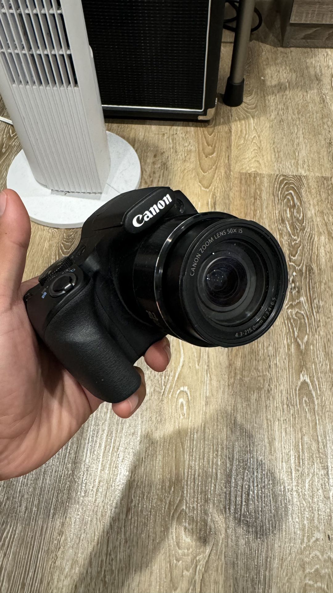Canon PowerShot SX540 HS 50x Optical Zoom