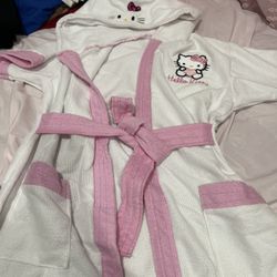 Hello Kitty Robe 
