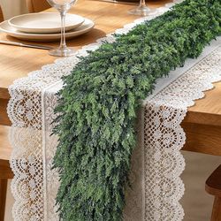 Christmas Garland (brand new)
