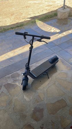 Electric scooter