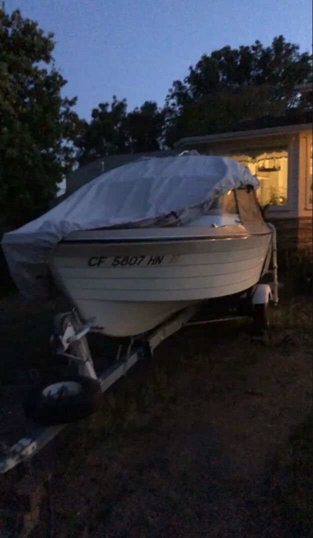 17 Foot Boat with Trailer